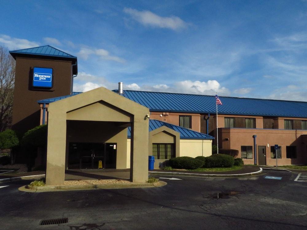 Rodeway Inn Austell Exteriér fotografie