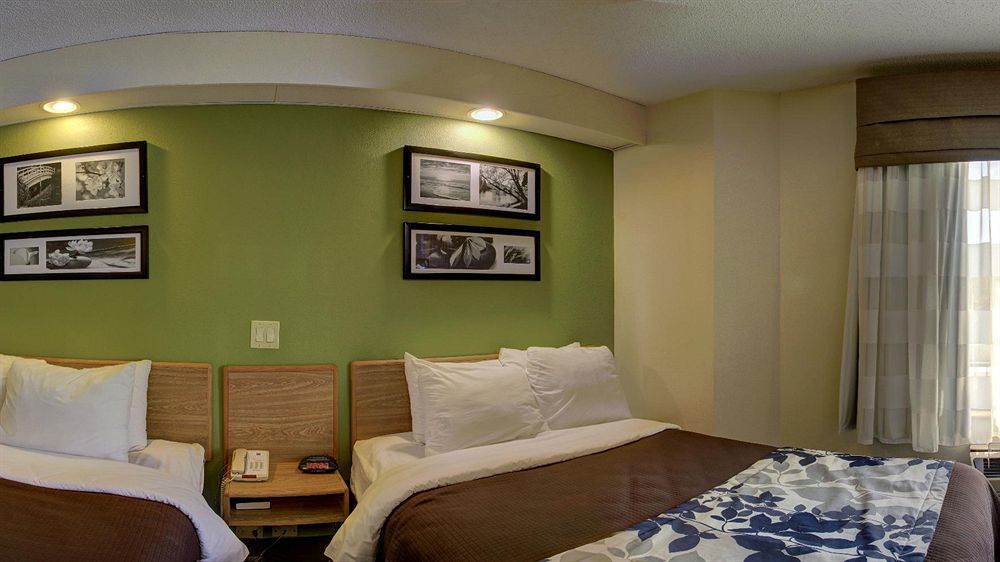 Rodeway Inn Austell Exteriér fotografie