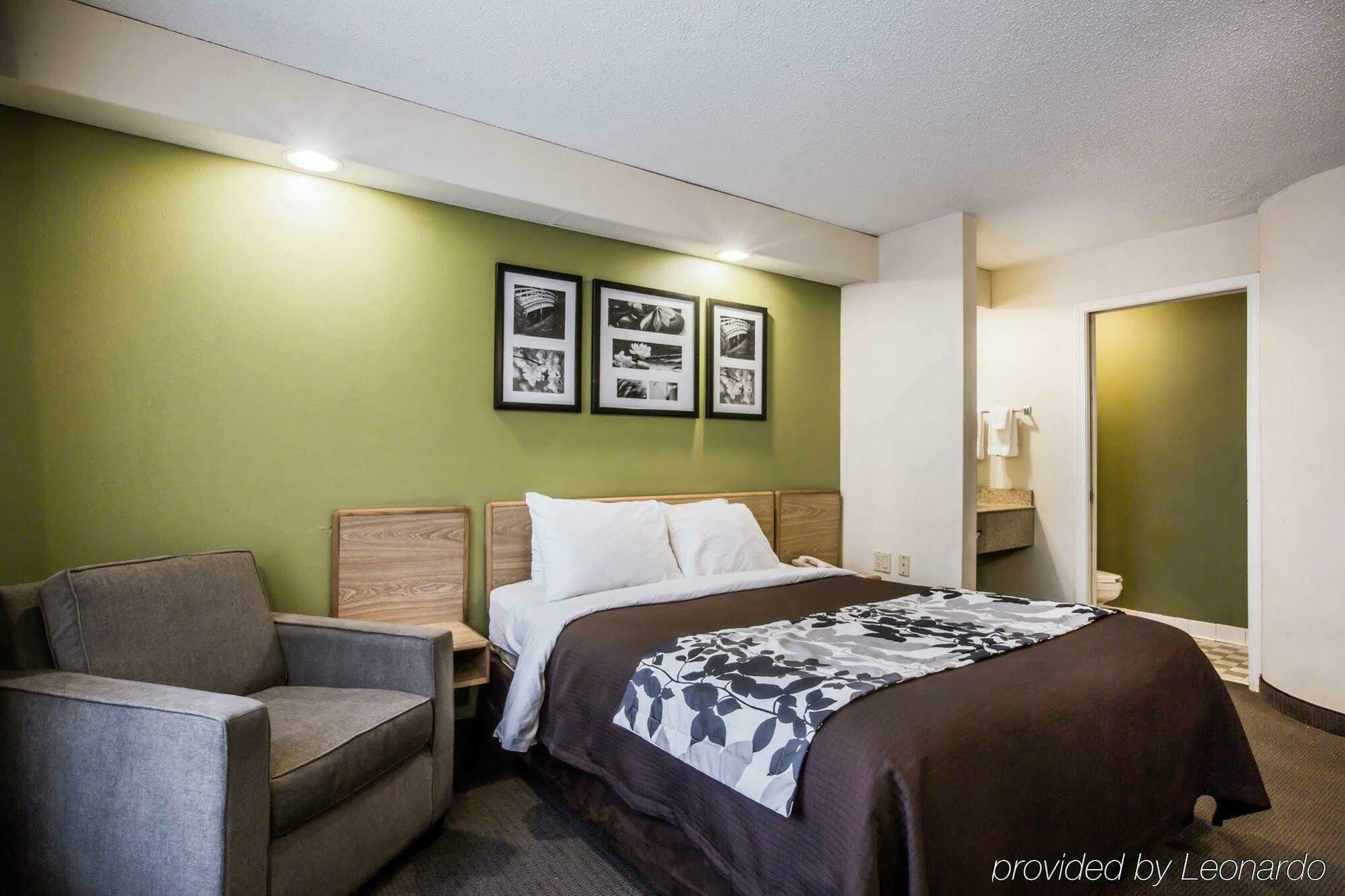 Rodeway Inn Austell Exteriér fotografie